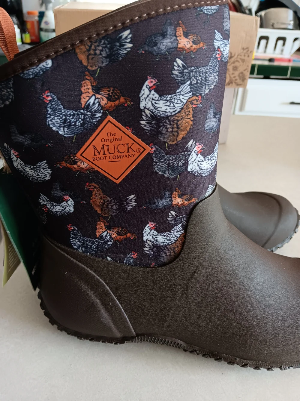Womens Muck Boots With Chicken Design Size 8.